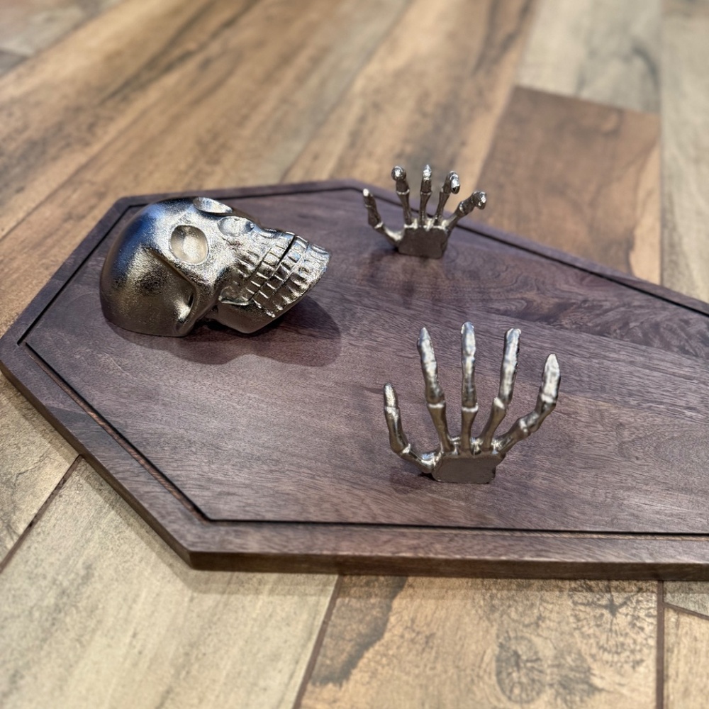 Skeleton Cheeseboard - PB - Picture 5 of 6